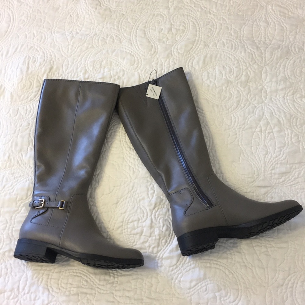 SOLD NWB 🏷  COLE HAAN grey Evren waterproof boot